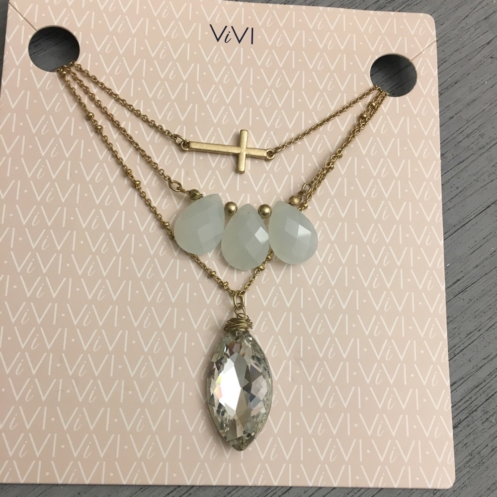 ViVI Lovely Layers Necklace